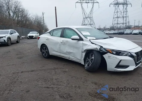 2020 Nissan Sentra Sv Xtronic Cvt z USA, uszkodzony, nr VIN 3N1AB8CV8LY211996